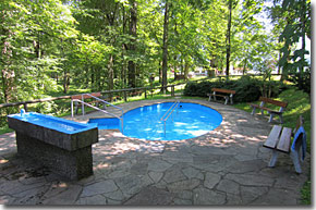 Kneipbecken ganz in der Nähe.